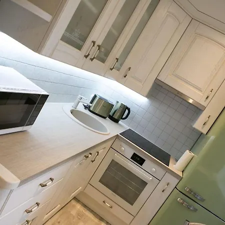 Vintage Style 1 Km From The Beach * Parnu