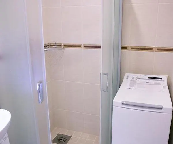 Apartment Vintage Style 1 Km From The Beach *